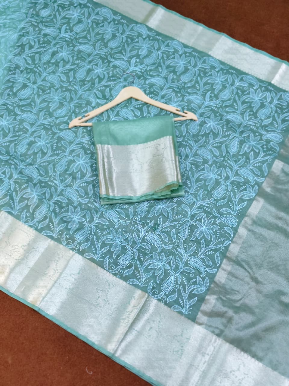 banarasi organza chikankari saree with zari pallu and rich texture border